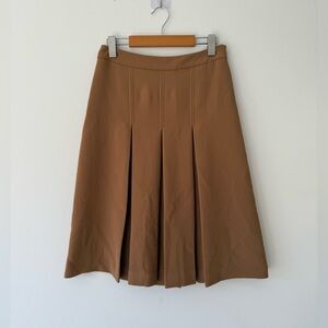 Aritzia Wilfred Pleated Skirt